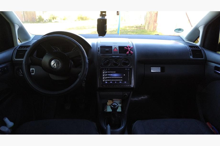 Volkswagen Touran 2003–2010 Obloge armaturne plošče Fotografija 18
