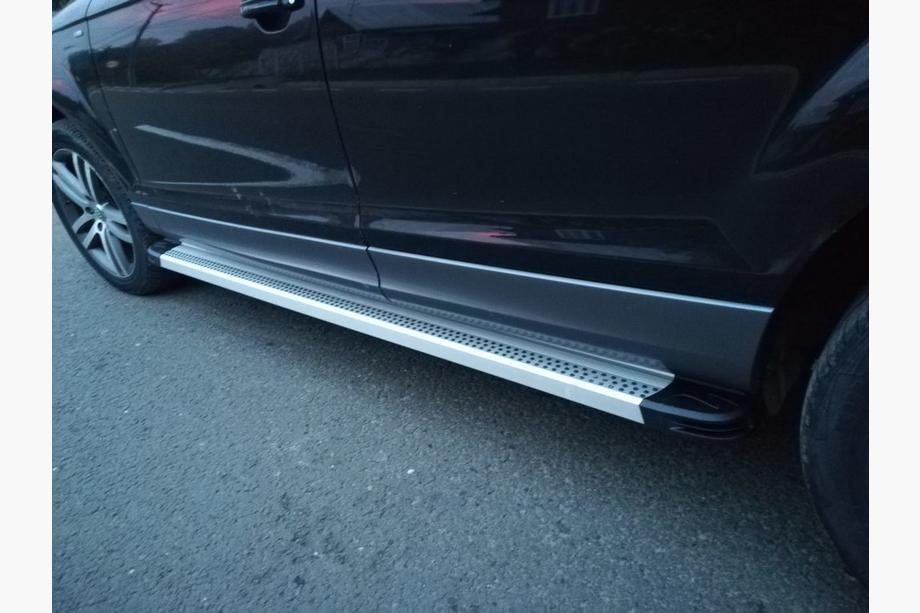 Audi Q7 2005–2015 Bočne stopnice Maya V2 (2 kosa, aluminij) Image