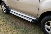 Dacia Duster 2008–2018 Bočne stopnice Maya V2 (2 kosa, aluminij) fotografija 1