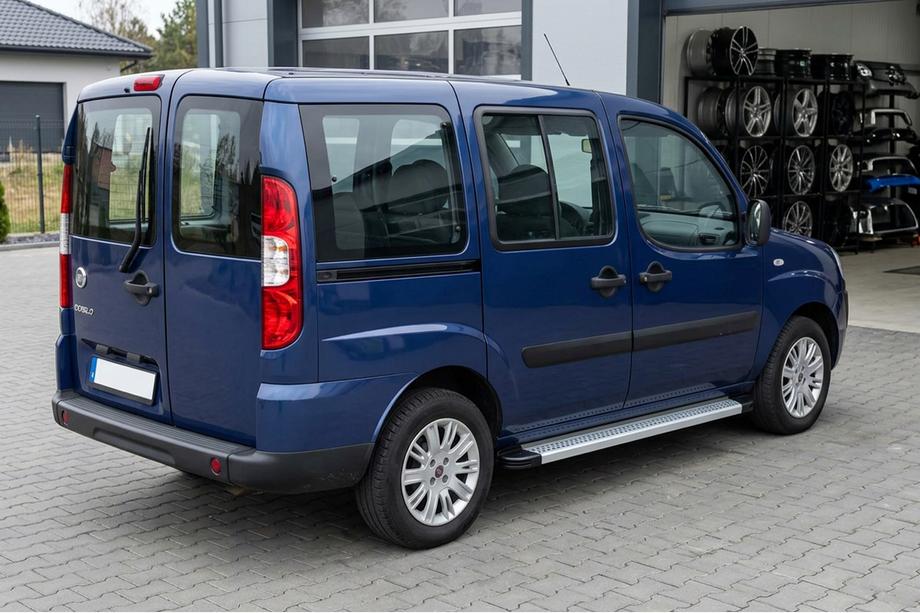 Fiat Doblo I 2005–2010 Bočne stopnice Maya V2 (2 kosa, aluminij) Image