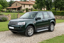 Land Rover Freelander II 2006–2014 Bočne stopnice Maya V2 (2 kosa, aluminij) fotografija 1