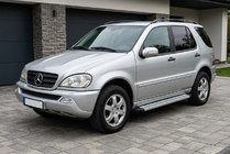 Mercedes ML W163 1997–2005 Bočne stopnice Maya V2 (2 kosa, aluminij) fotografija 1