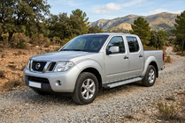 Nissan Navara 2006–2015 Bočne stopnice Maya V2 (2 kosa, aluminij) fotografija 1