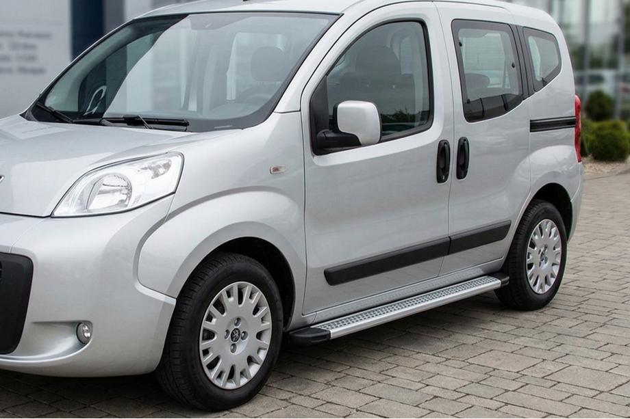 Peugeot Bipper 2008–2017 Bočne stopnice Maya V2 (2 kosa, aluminij) Image