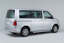 Volkswagen T6 2015–2024 Bočne stopnice Maya V2 (2 kosa, aluminij) Kratka medosna razdalja fotografija 1