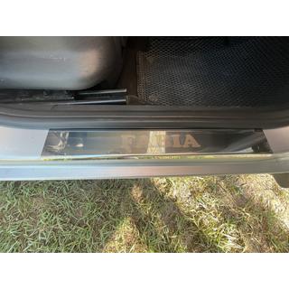 Obloge pragov Carmos (4-delni komplet, inox) Skoda Fabia 2007–2014 fotografija 4