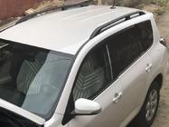 Toyota Rav 4 2006–2013 Črne turške strešne sani Kratka medosna razdalja, plastične nogice fotografija 8