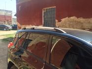 Toyota Rav 4 2006–2013 Turške kromirane strešne sani Kratka medosna razdalja, plastične nogice fotografija 3