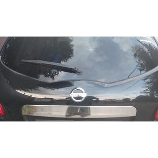 Okrasna letev nad registrsko tablico (nerjaveče jeklo) Nissan Qashqai 2010–2014 fotografija 2