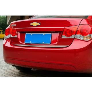Nerjaveča zaščitna letev za rob prtljažnika Chevrolet Cruze 2009–2015 fotografija 1