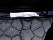 Ford Fusion 2002–2012 Obloge pragov Carmos (4-delni komplet, inox) fotografija 3