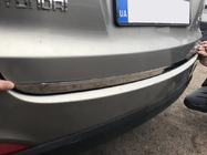 Hyundai IX-35 2010–2015 Zaščitna letev roba prtljažnika (nerjaveče jeklo) OmsaLine - italijansko nerjavno jeklo fotografija 4