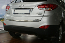 Hyundai IX-35 2010–2015 Zaščitna letev roba prtljažnika (nerjaveče jeklo) OmsaLine - italijansko nerjavno jeklo fotografija 1