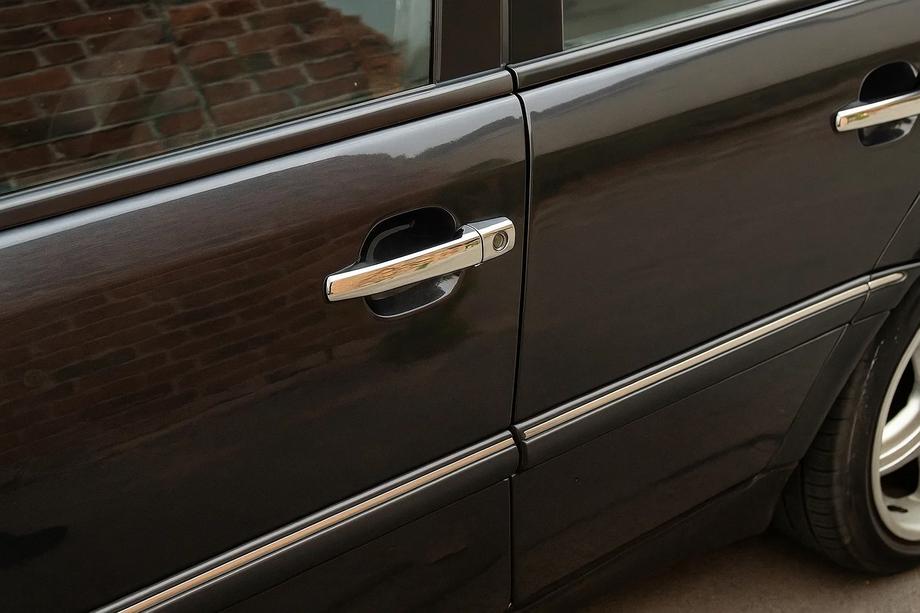 Mercedes C-class W202 1993–2001 Kromirane obloge kljuk vrat (4 kosi, nerjavno jeklo) Image