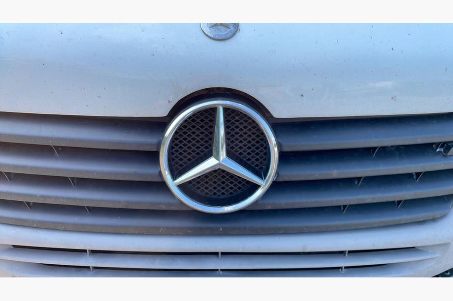 Mercedes Sprinter W901/902/903/904/905 1995–2006 Sprednji emblem (Turčija, 18 cm) Fotografija 4