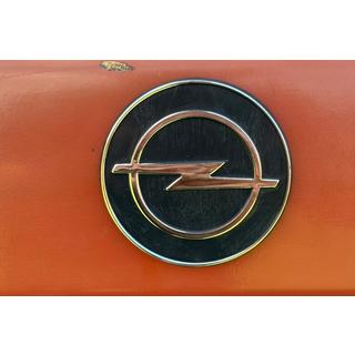 Emblem Turčija Opel Kadett 1984–1991 fotografija 2