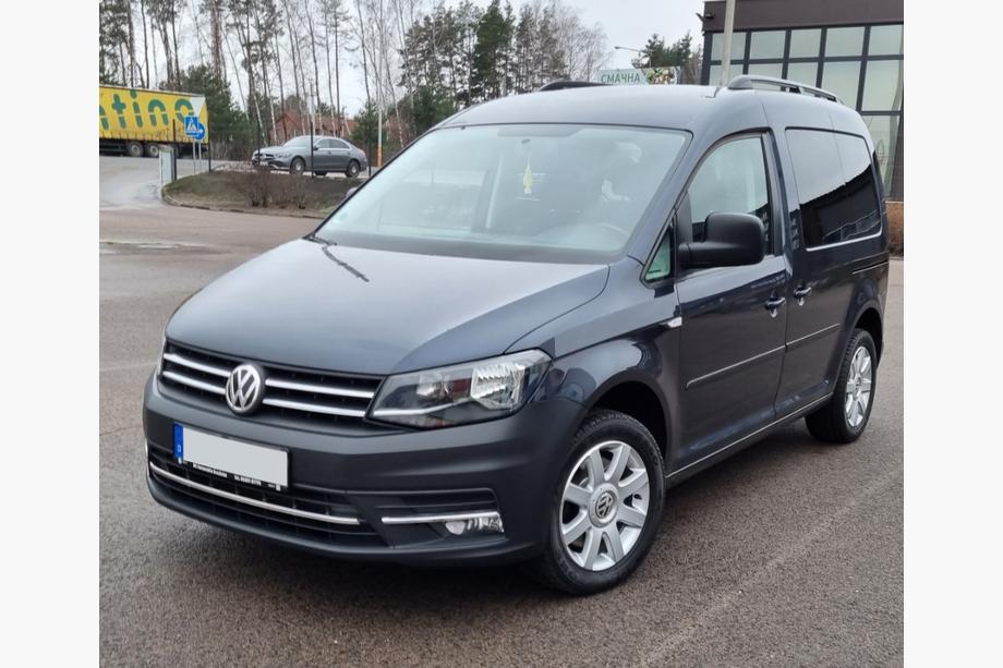 Volkswagen Caddy 2015–2020 Okrasne obloge za masko (2 kosa, nerjavno jeklo) Fotografija 4
