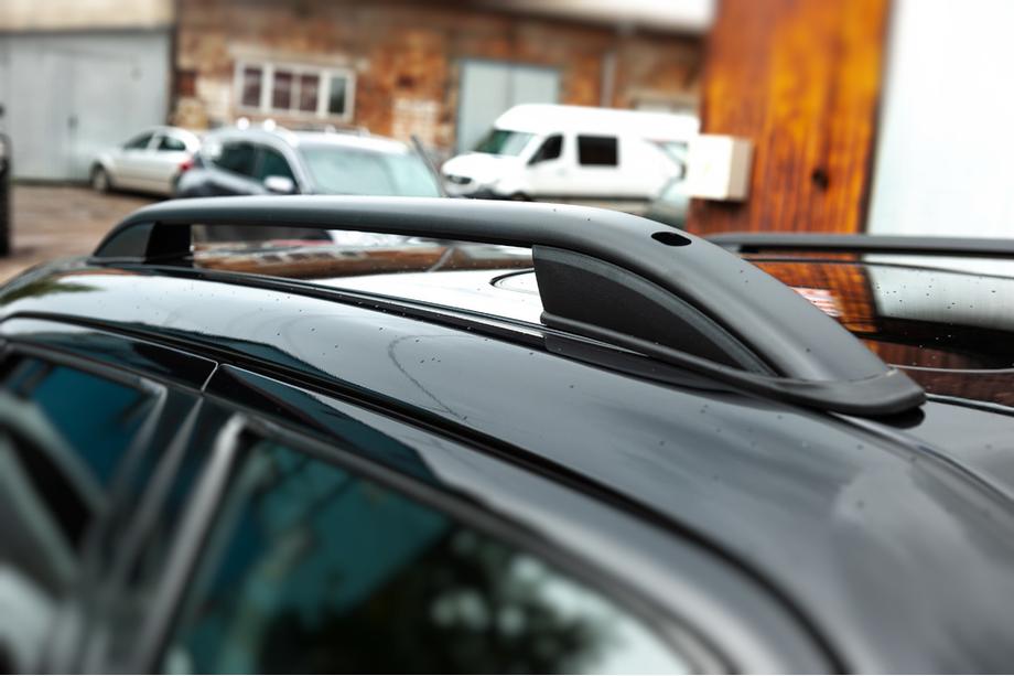 Nissan Juke 2010–2019 Strešne sani Skyport (črne) Image