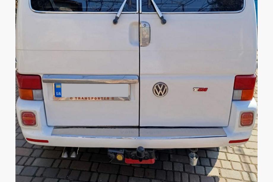 Volkswagen T4 Caravelle/Multivan 1990–2003 Zadnji napis TDI Turčija, vse črke kromirane Fotografija 6