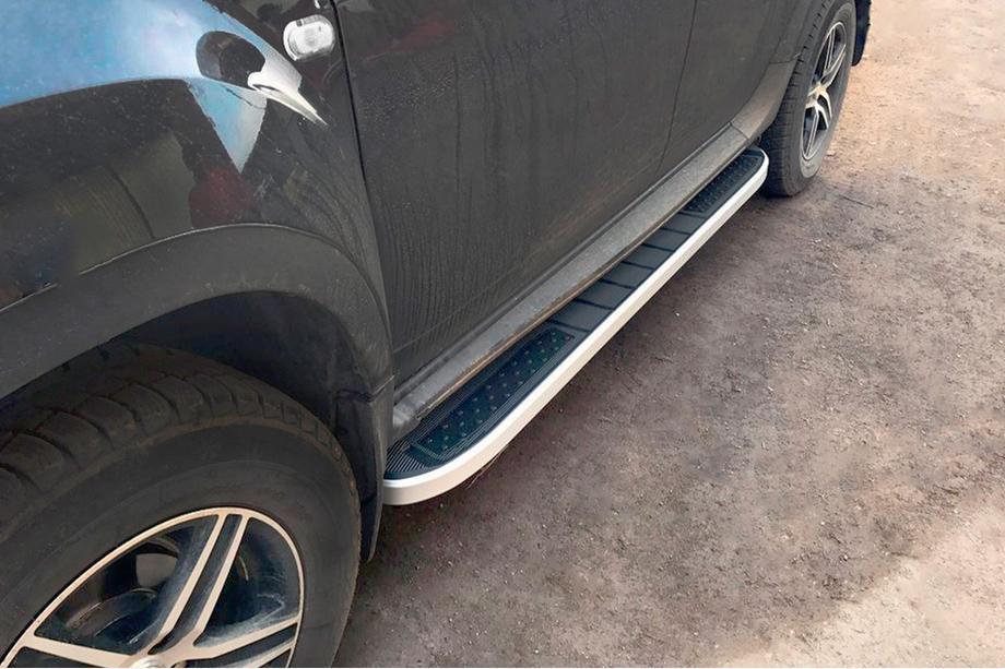 Dacia Duster 2008–2018 Bočne stopnice Tayga Grey V2 (2 kos, aluminij) Image