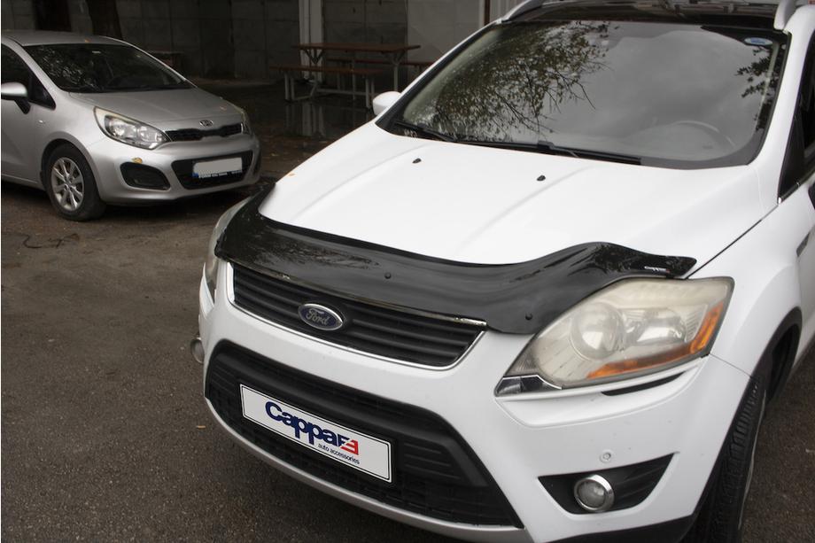 Ford Kuga 2008–2013 Deflektor pokrova motorja EuroCap Fotografija 3