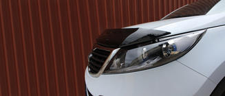 Kia Sportage 2010–2015 Deflektor pokrova motorja (EuroCap) fotografija 2