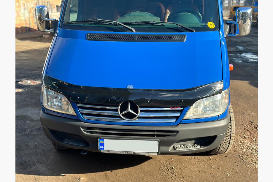 Mercedes Sprinter W901/902/903/904/905 1995–2006 Deflektor pokrova motorja 2000-2006 (EuroCap) Fotografija 1