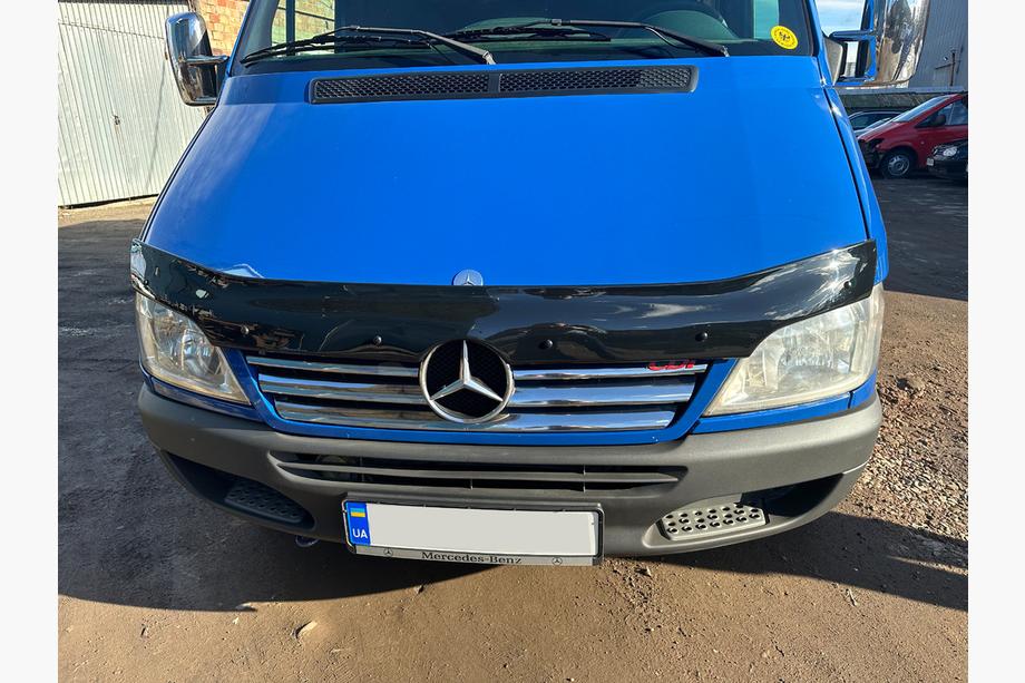 Mercedes Sprinter W901/902/903/904/905 1995–2006 Deflektor pokrova motorja 2000-2006 (EuroCap) Fotografija 3