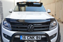 Volkswagen Amarok 2010–2022 Deflektor pokrova motorja (EuroCap) fotografija 17