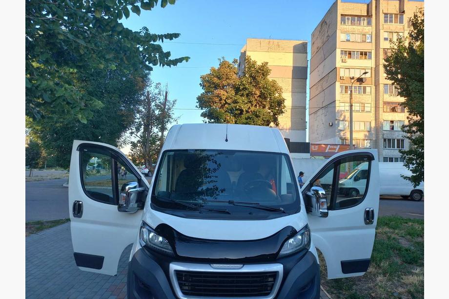 Peugeot Boxer 2006–2025 Deflektor pokrova motorja 2014+ (EuroCap) Fotografija 2