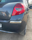 Renault Clio III 2005–2012 Nerjavni vogalni pokrovi zadnjega odbijača fotografija 2