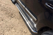 Jeep Grand Cherokee WK 2004–2010 Stranske stopnice Maydos V2 (2 kosa, nerjavno jeklo) fotografija 1