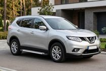 Nissan X-trail T32/Rogue 2014–2021 Stranske stopnice Line (2 kosa, aluminij) fotografija 1