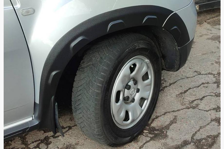 Renault Duster 2008–2017 Razširitve blatniških lokov z izboklinami (8 kos, ABS) Fotografija 11