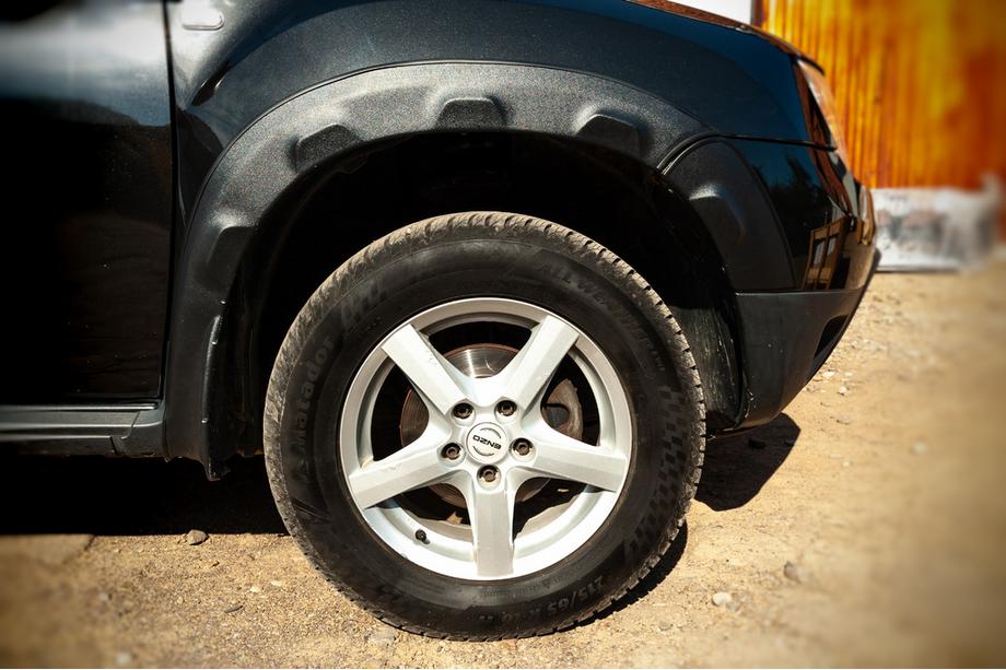 Renault Duster 2008–2017 Razširitve blatniških lokov z izboklinami (8 kos, ABS) DDU - Ukrajina Image