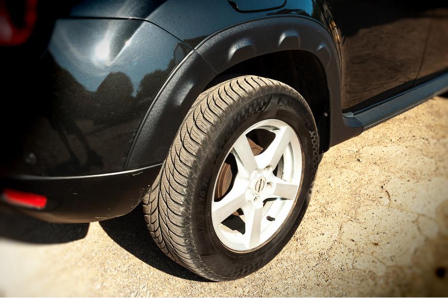 Renault Duster 2008–2017 Razširitve blatniških lokov z izboklinami (8 kos, ABS) Fotografija 7