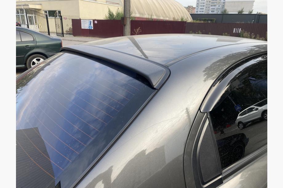 Chevrolet Aveo T250 2005–2011 Zadnji deflektor zadnjega stekla (ABS plastika) Fotografija 3