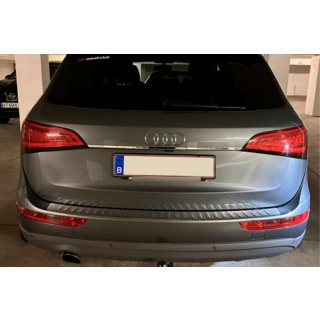Kromirana letvica nad registrsko tablico (nerjaveče jeklo) Audi Q5 2008–2017 fotografija 4