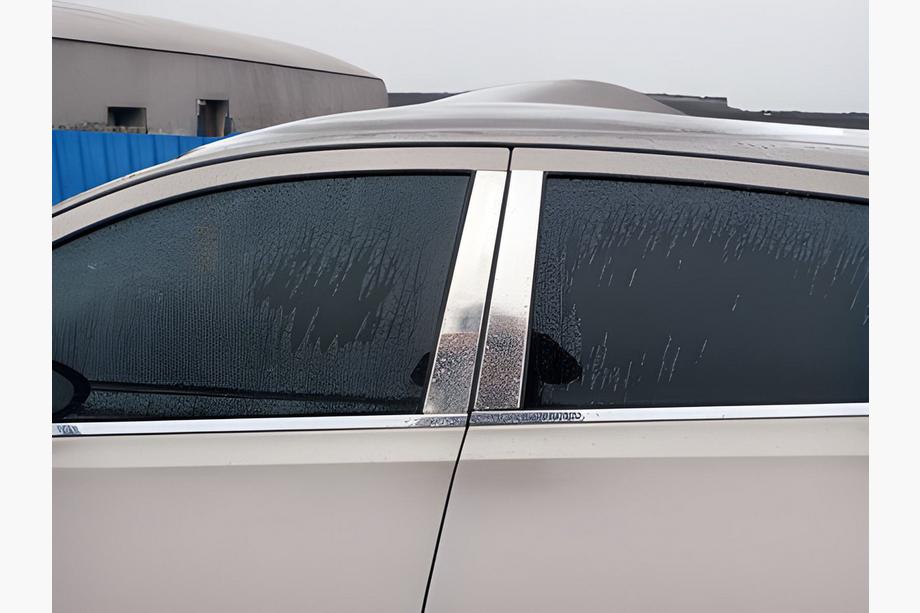 Nissan Qashqai 2010–2014 Kromirane obloge stebričkov vrat (4 kosi, nerjaveče jeklo) Fotografija 3