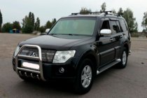 Mitsubishi Pajero Wagon IV 2006–2021 Sprednji zaščitni lok (bullbar) QT011 (nerjaveče jeklo) fotografija 1