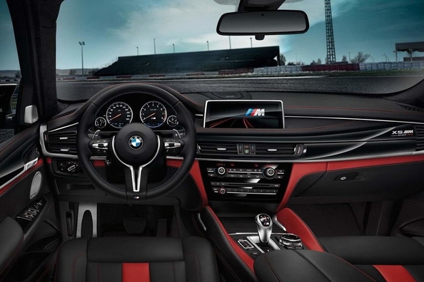 BMW predstavlja posebni različici X5 M in X6 M v izvedbi Black Fire Edition