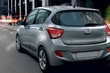 Pregled kompaktnega kombilimuzinskega Hyundai i10 fotografija 2
