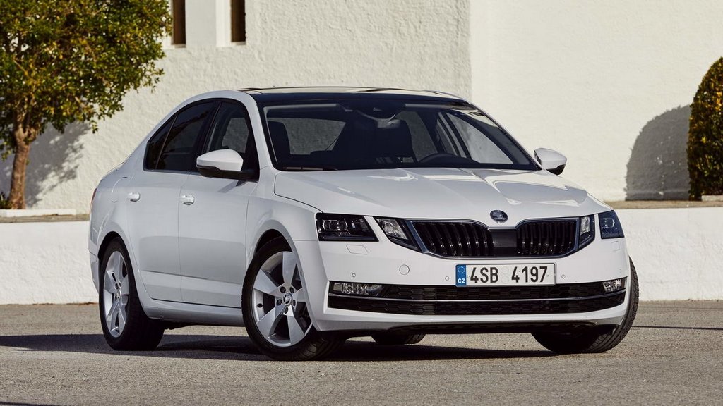 Znane so podrobnosti nove generacije Skoda Octavia