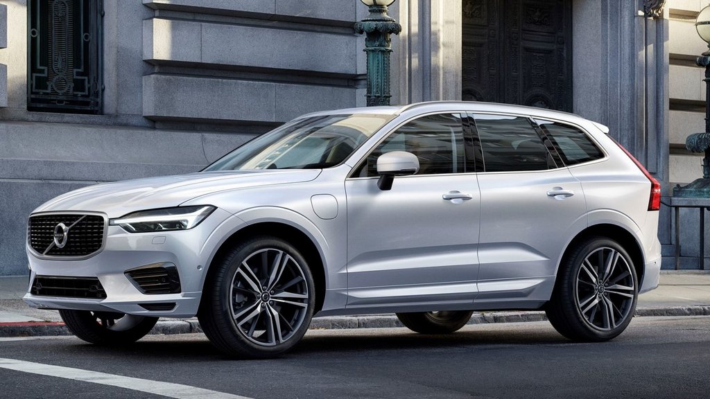 Polestar je povečal moč Volvo XC60 na 421 konjskih moči
