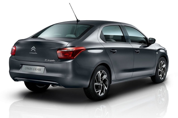Pregled posodobljene limuzine Citroen C-Elysee