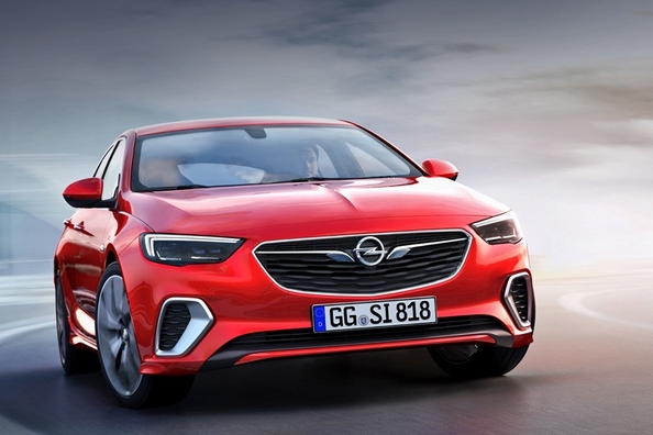 Predstavljena zmogljivejša različica Opel Insignia GSi
