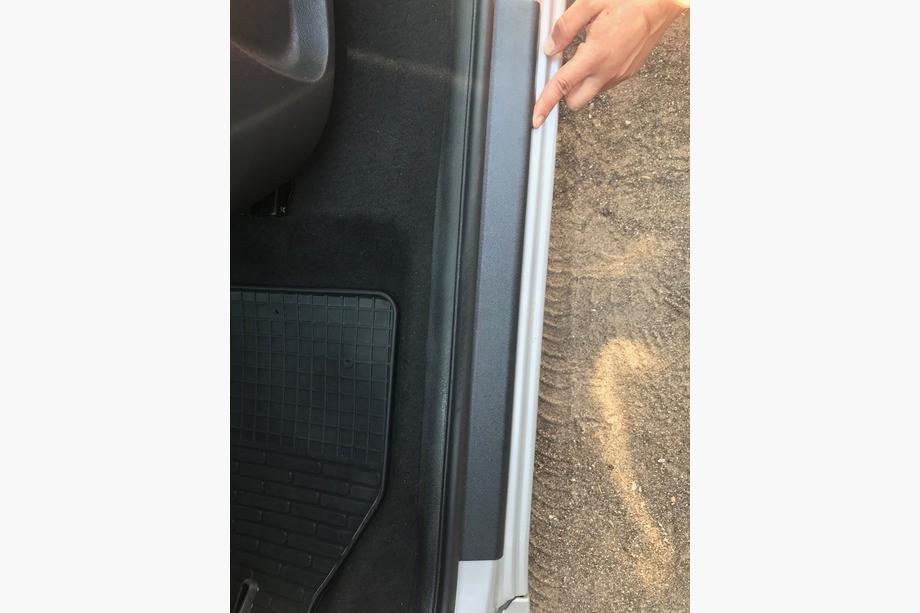 Mercedes Citan 2013–2021 Plastične obloge pragov DDU (2 kos) Fotografija 2
