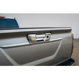 Pokrov zadnje kljuke (brez kamere, nerjavno jeklo) Nissan Navara/NP300 2016– fotografija 1