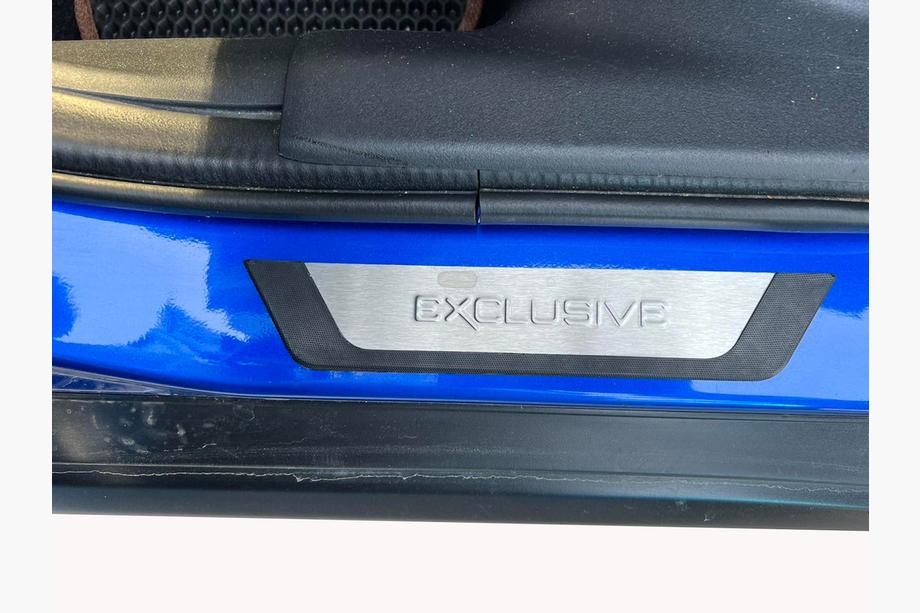 Mitsubishi ASX 2010–2023 Obloge pragov Flexill (4 kosi, nerjavno jeklo) Ekskluzivno Fotografija 3