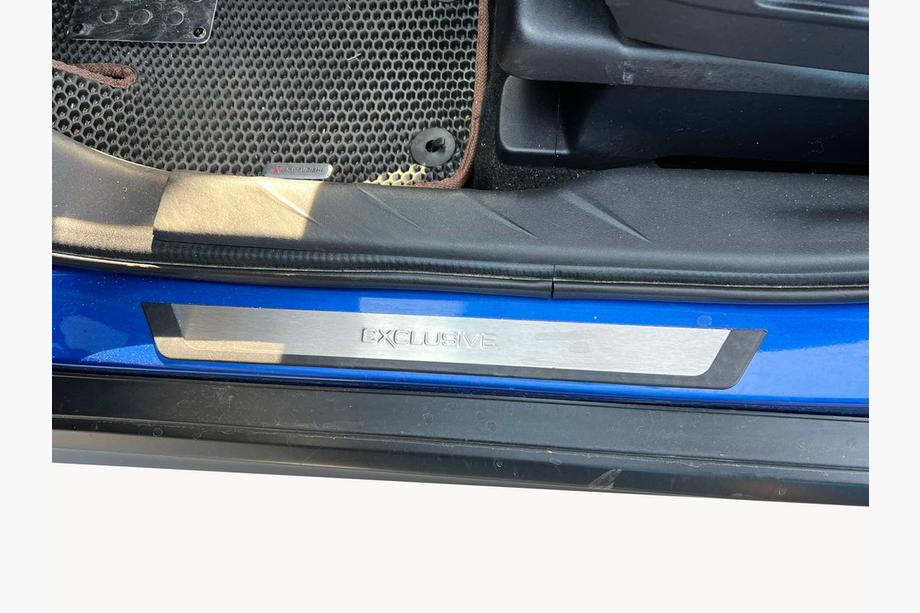Mitsubishi ASX 2010–2023 Obloge pragov Flexill (4 kosi, nerjavno jeklo) Image
